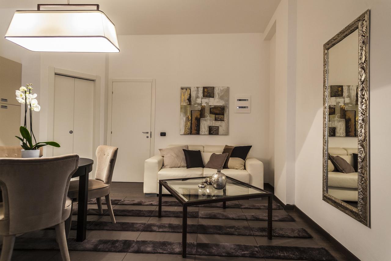 Hemeras Boutique Homes - Design Apartments In Milan Center Exterior photo